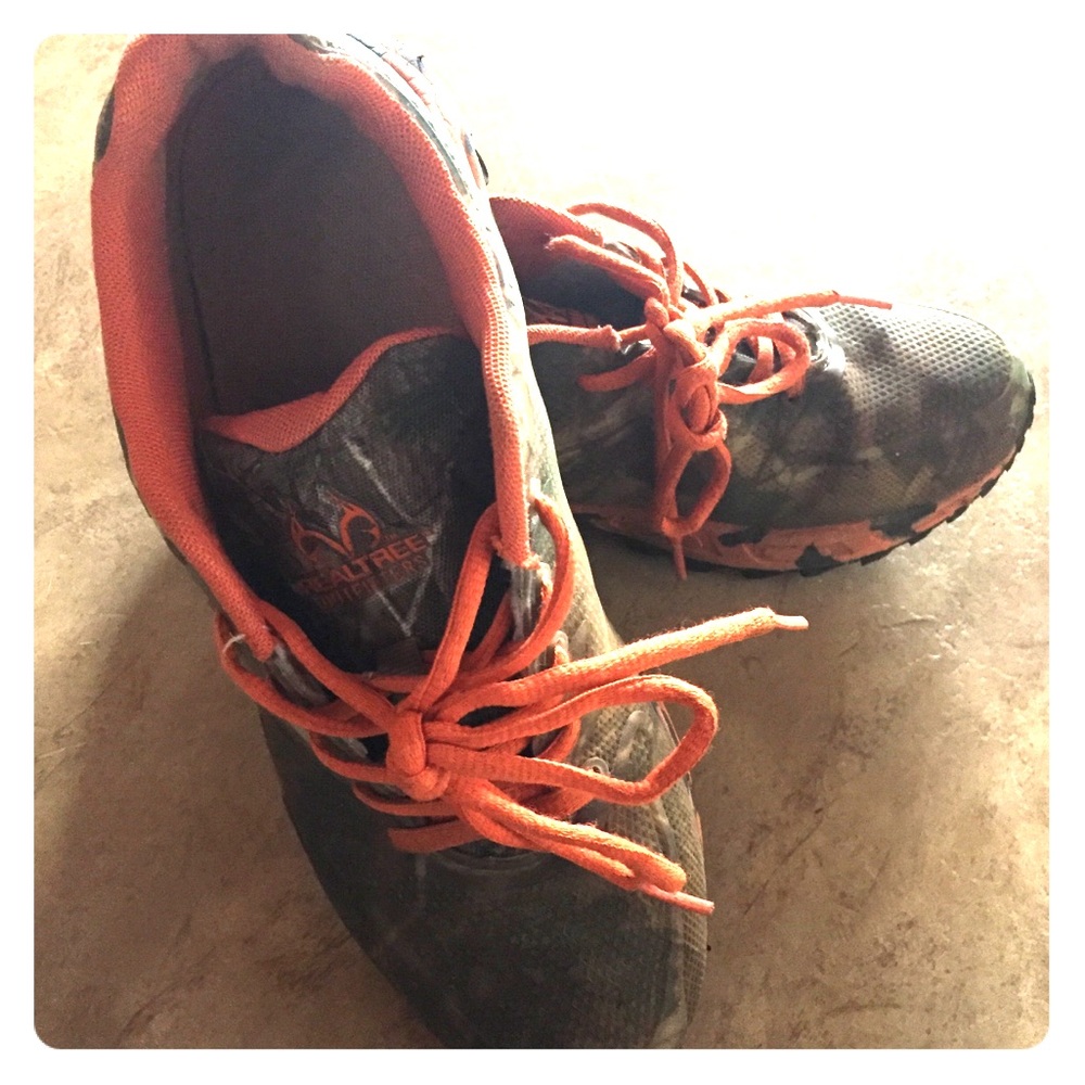 Realtree Orange Camo Waterproof Tennis Shoes