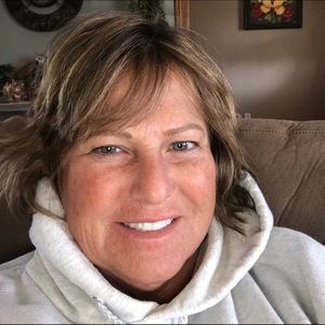 Meet your Posher, Beverly