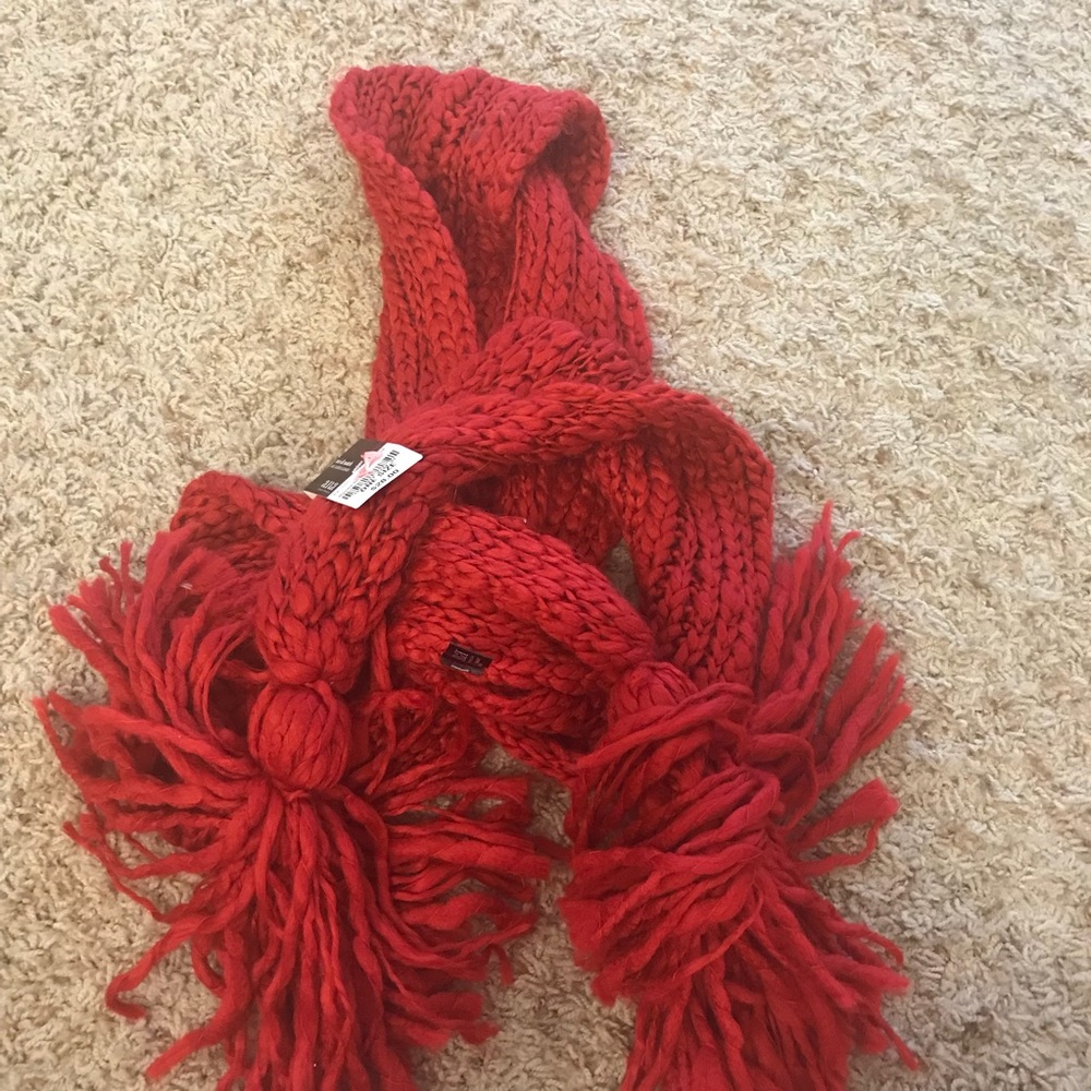 ANA red scarf