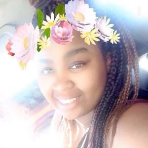 Meet your Posher, Brittney