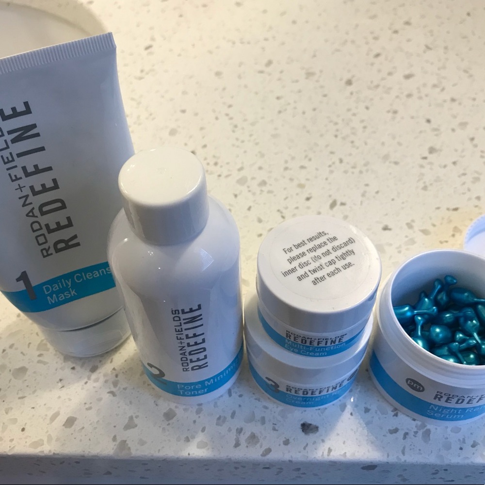 Rodan and Fields Redefine Bundle