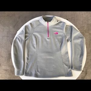 North Face Women's Glacier Fleece Pullover.