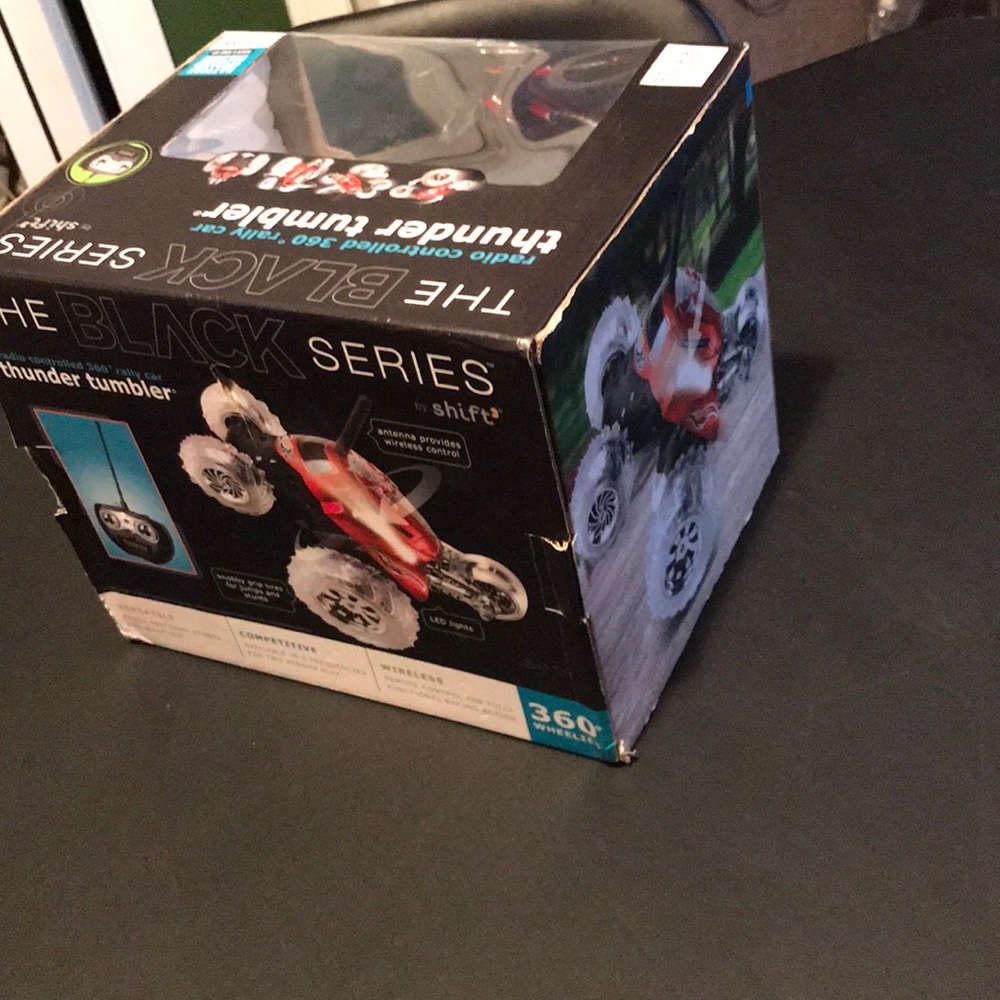 The Black Series “Thunder Tumbler” - Picture 2 of 4
