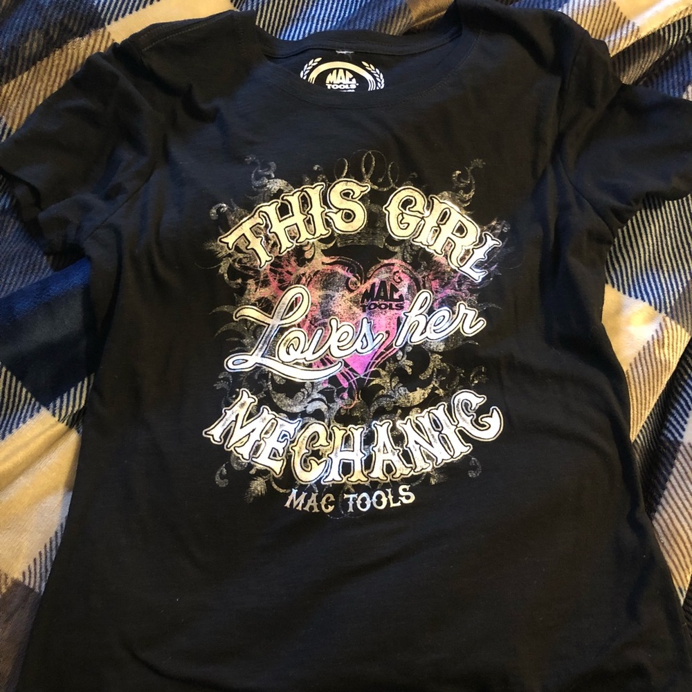 Women’s shirt