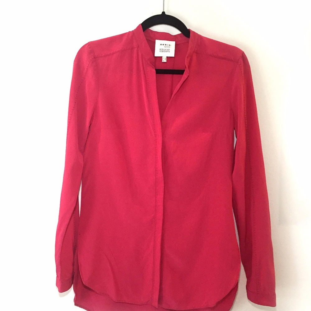 Akris Punto Silk Red Button Down Long sleeves Top