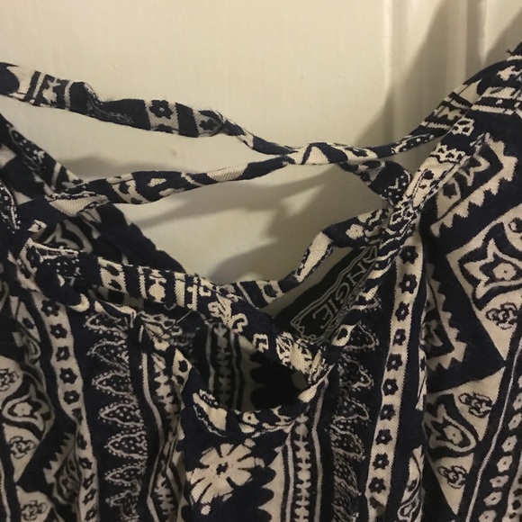 NWT Angie romper blue and cream boho pattern - Picture 2 of 4