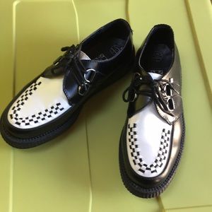 TUK black and white Shoes