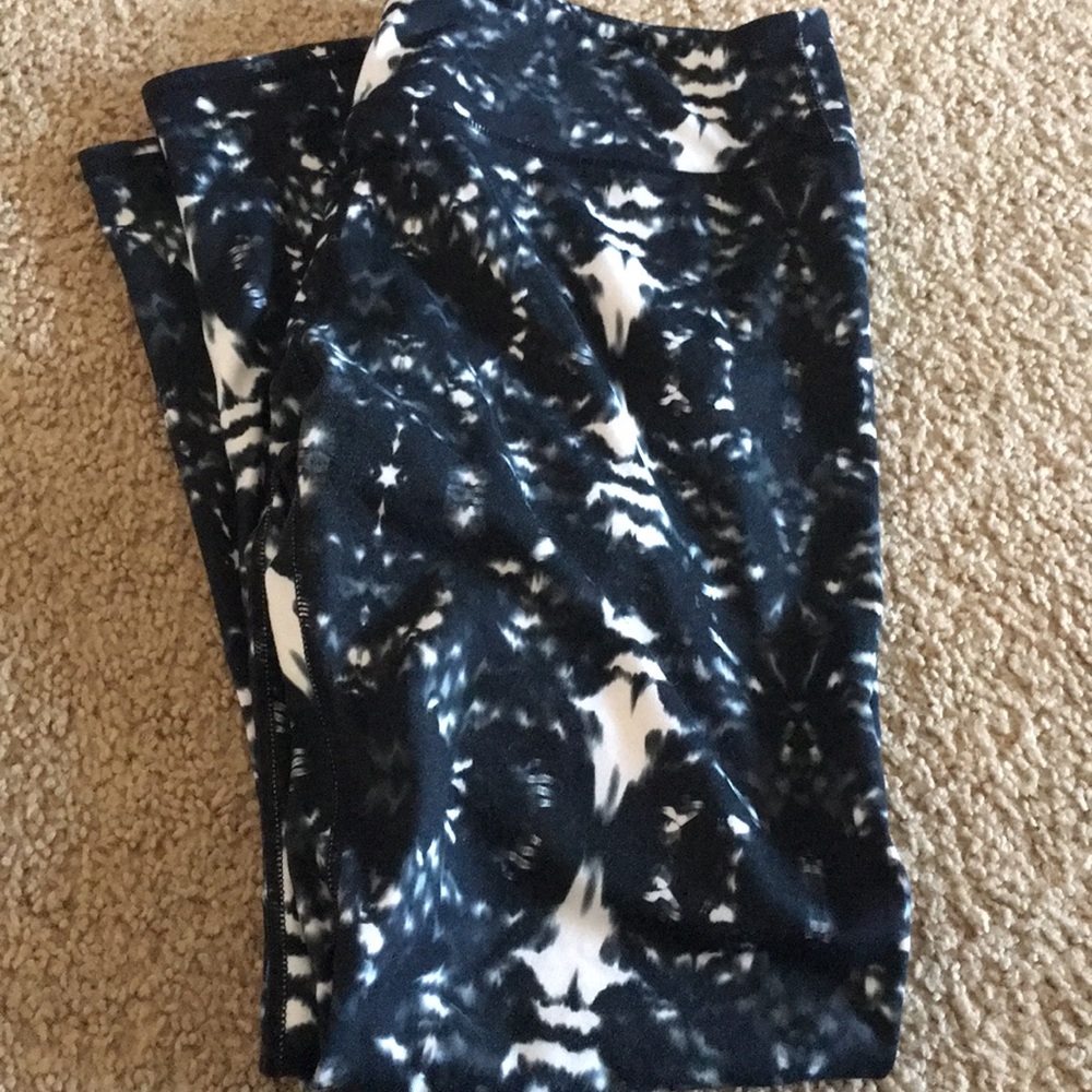 Fabletics black leggings