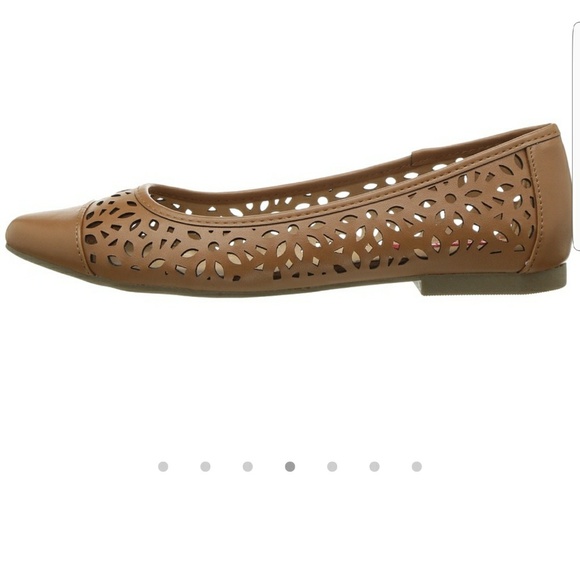 NWT!!! BRAND NEW! Unionbay flats - Picture 4 of 4