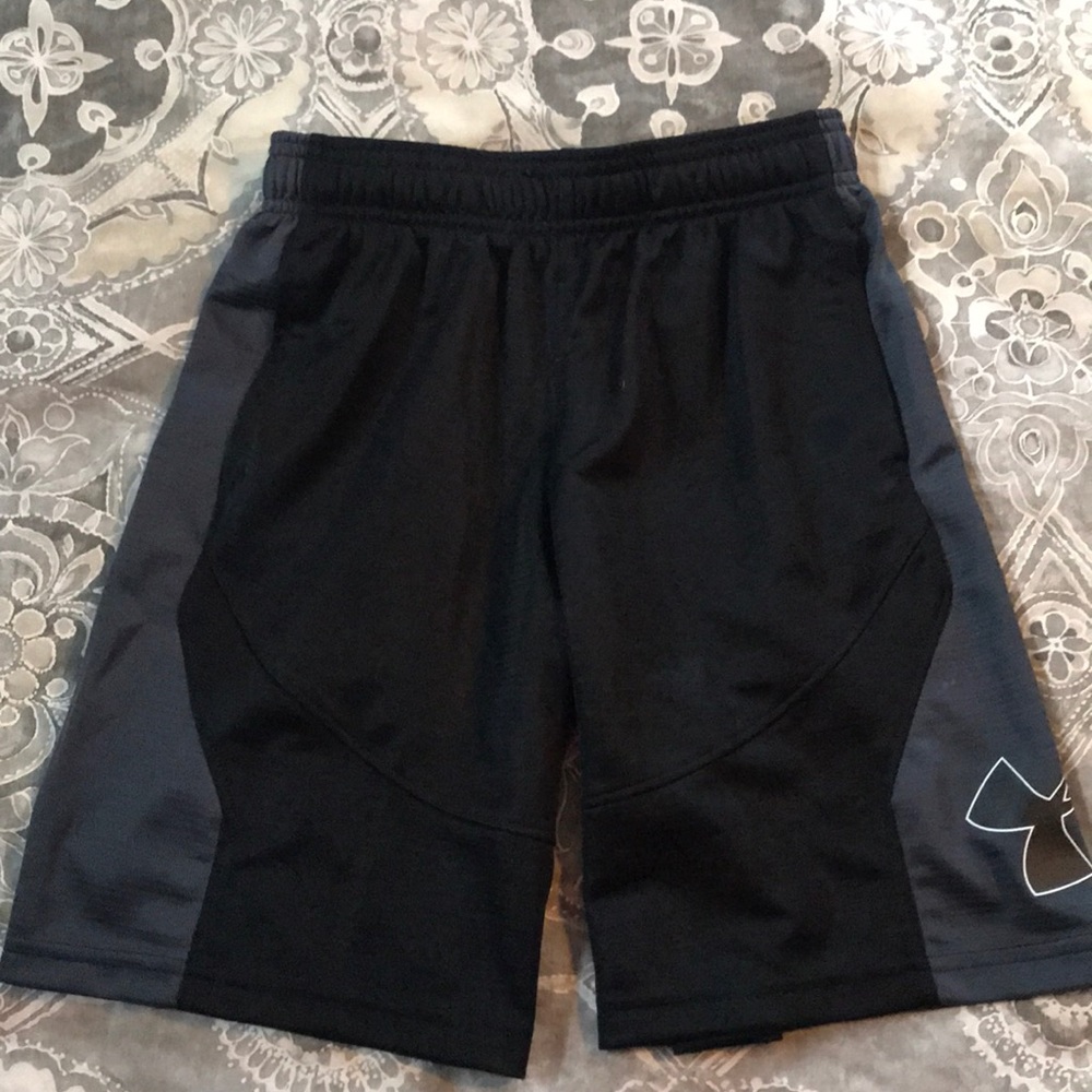 Boys under armour basketball shorts