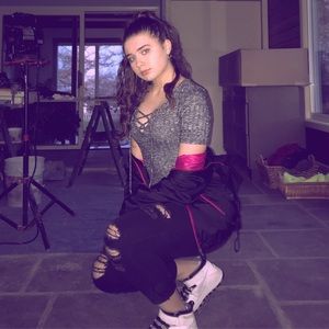 Meet your Posher, Ava