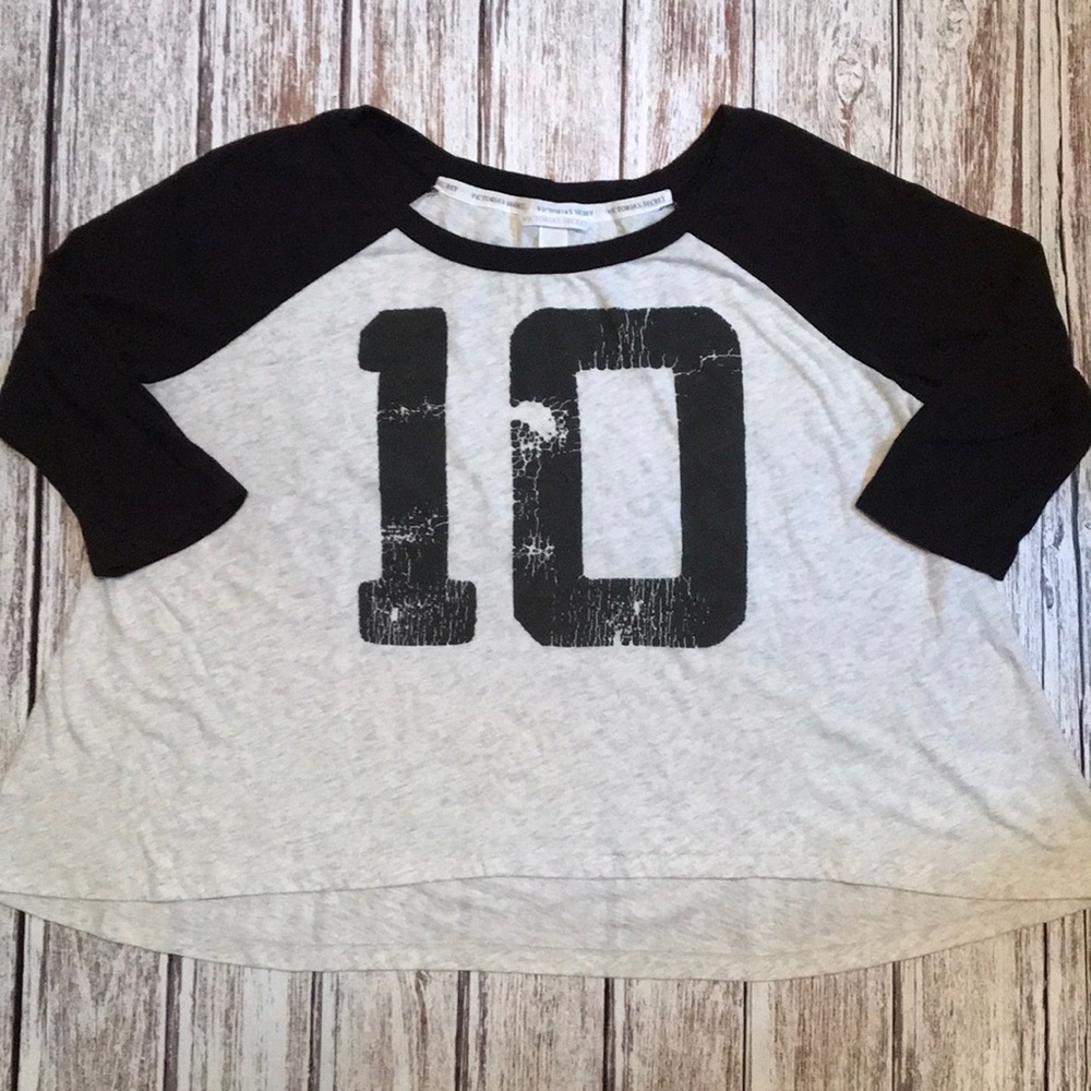 Great condition💞 3/4 sleeve Angel T-shirt 💗