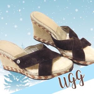 UGG® Australia Margot Wedge - US Size 8