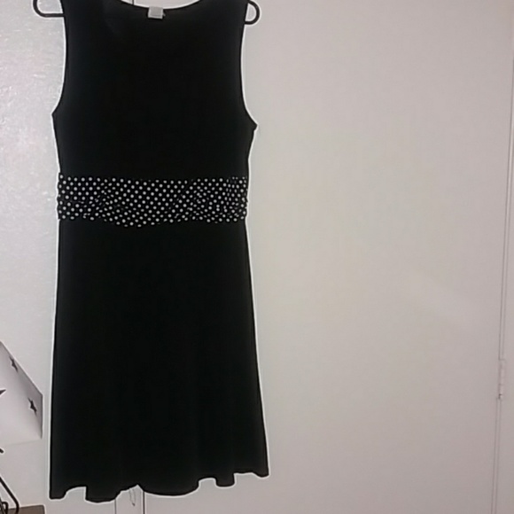 Cute polka dot dress - Picture 1 of 3