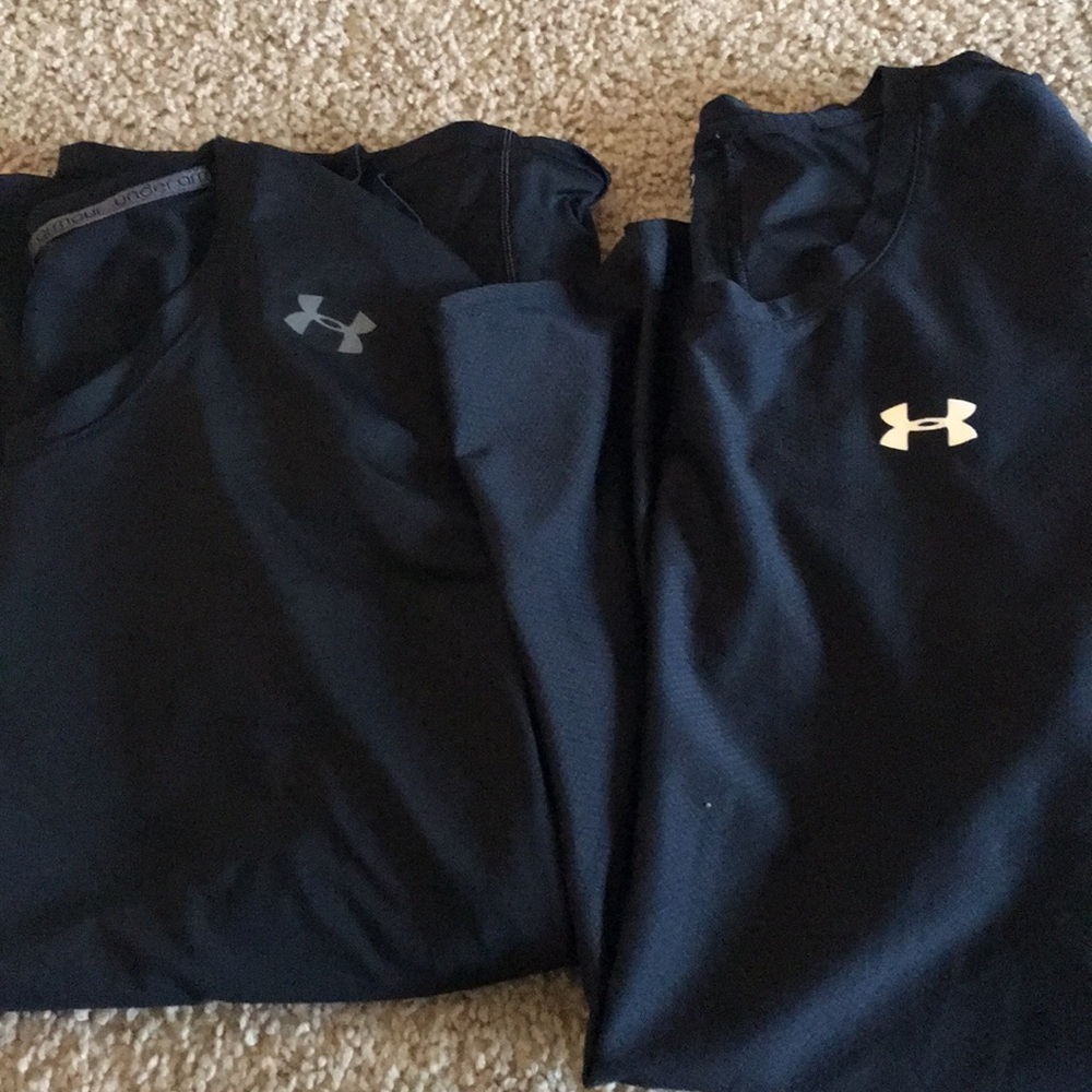Two under armour heat gear long sleeve shirts