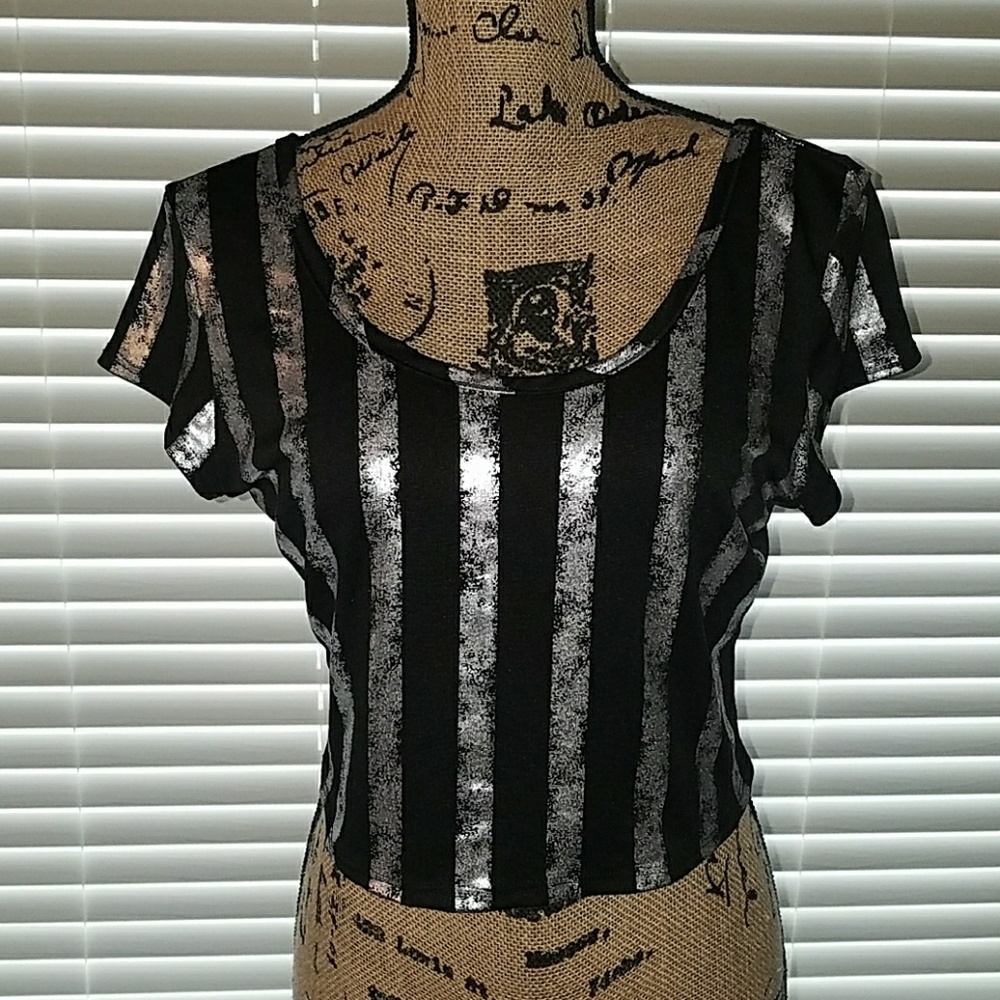 Black & Silver top