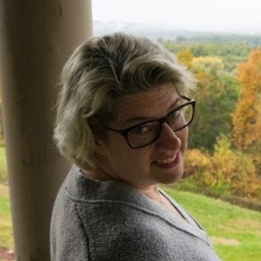 Meet your Posher, Catherine
