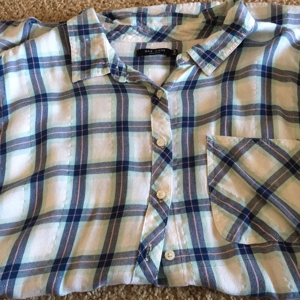 Plaid long sleeve shirt