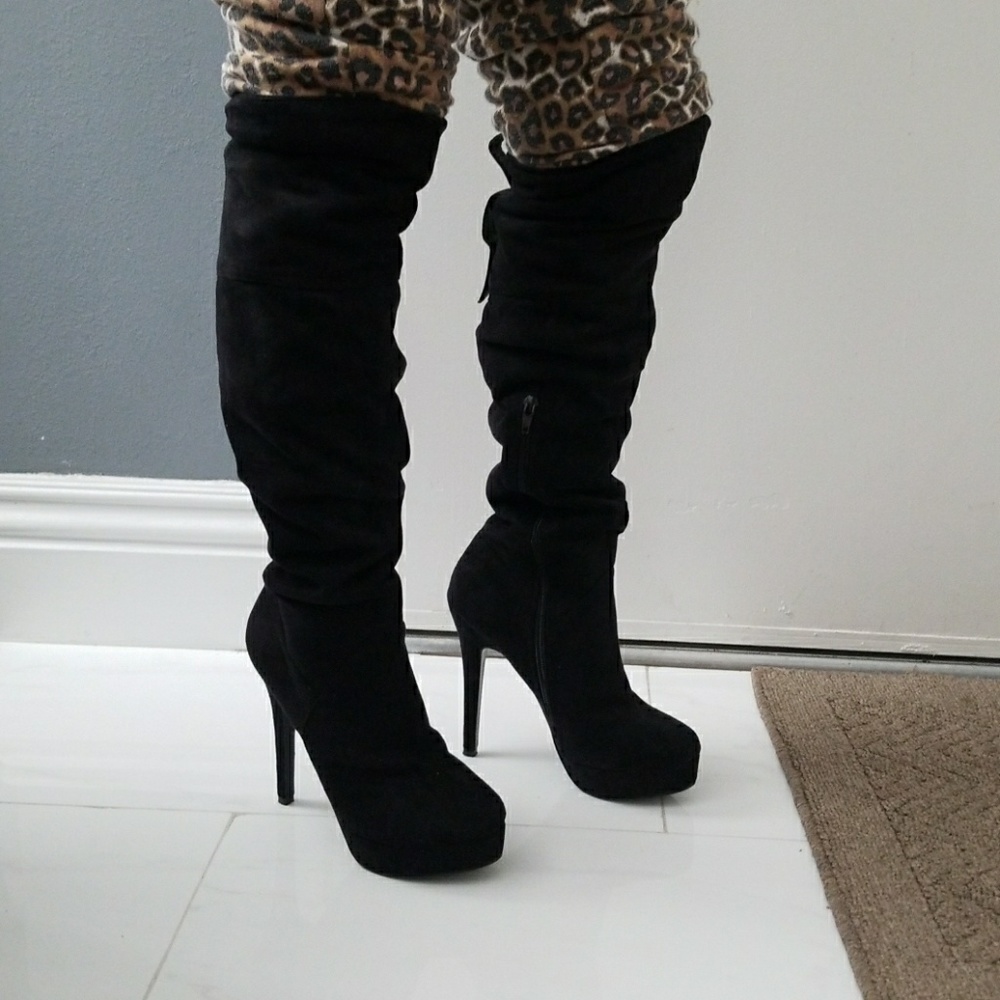 Charles David fitted over the knee boots 6.5