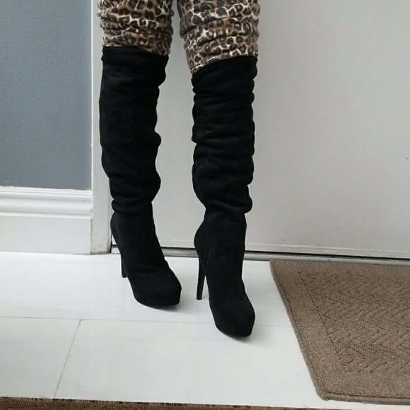 Charles David fitted over the knee boots 6.5 - Picture 3 of 5
