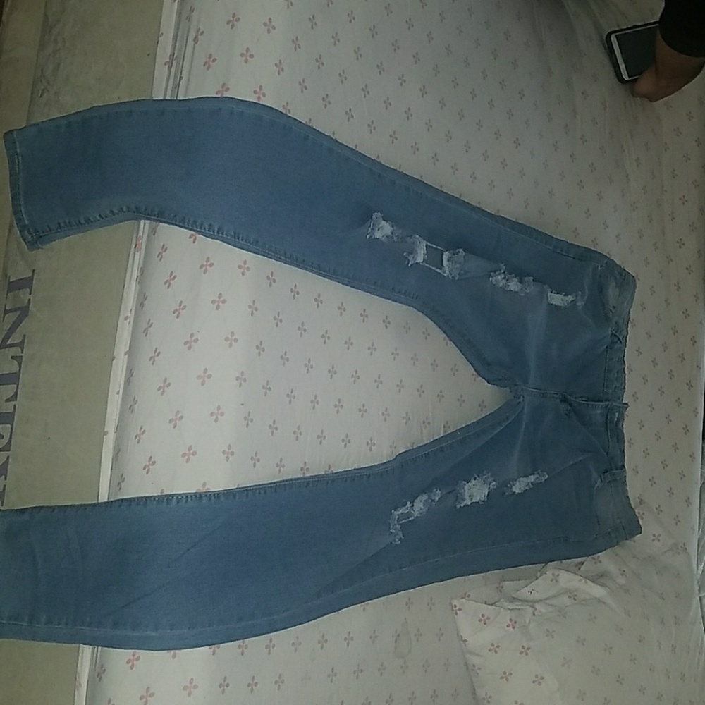 Skinny pants brand new bought online never wore