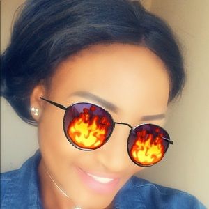 Meet your Posher, Jamila