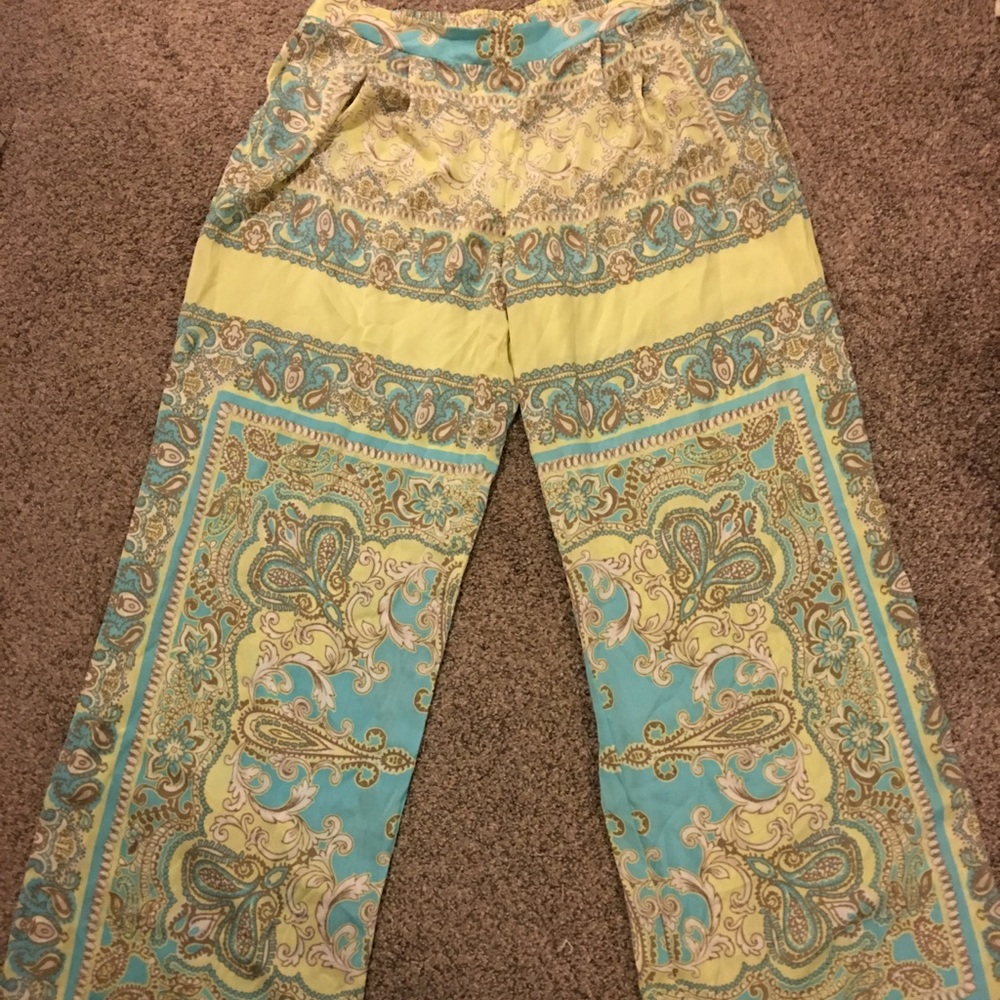 Victoria’s Secret Rare Wide Legged Pants
