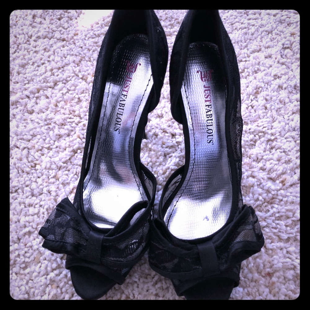 ✨NWB ✨Justfab Black Lace, Sexy shoes, size 7