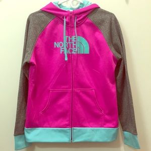 🎁 Women’s NorthFace Jacket! 🎁