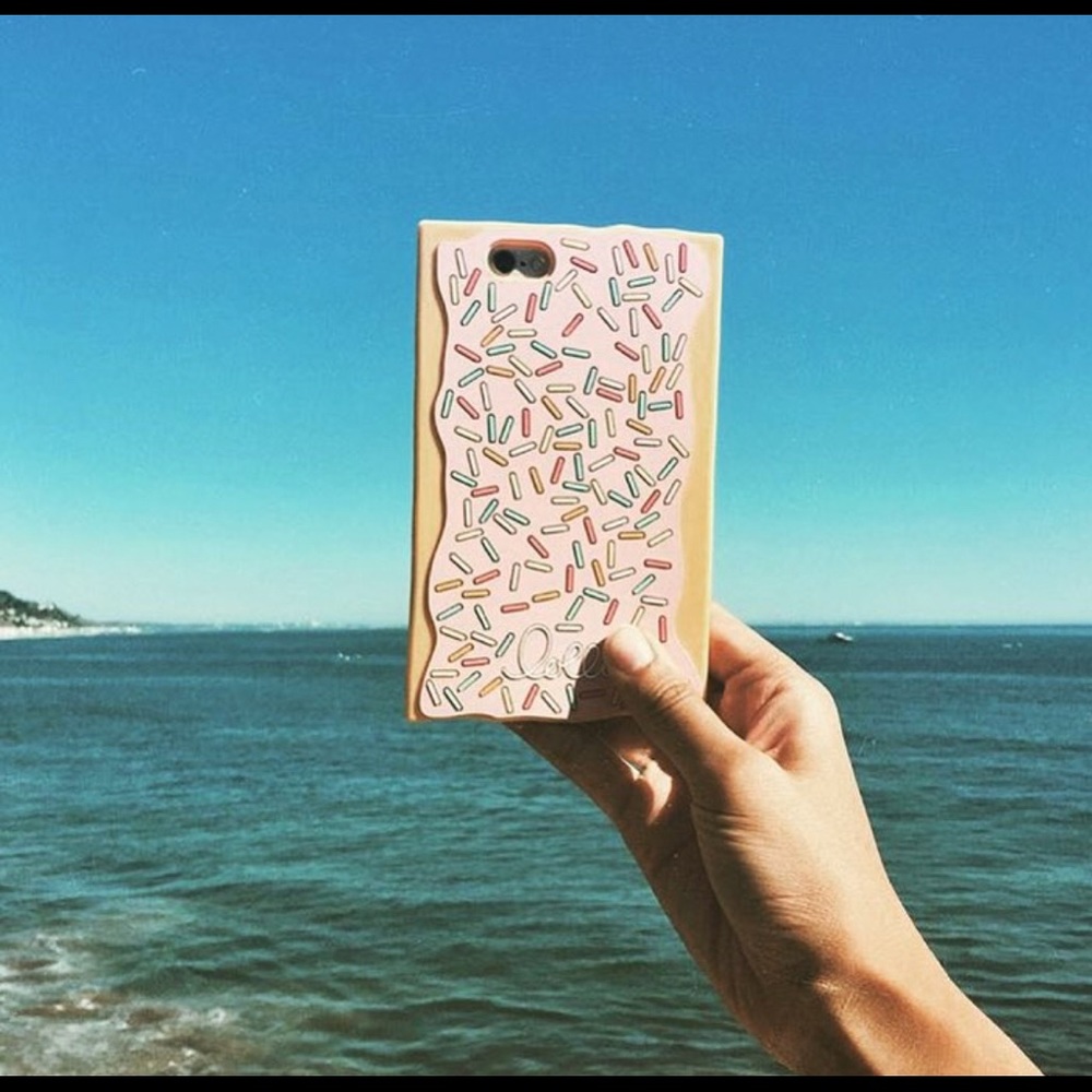 POPTART phone case. LOVE this. For iPhone 6, 6S