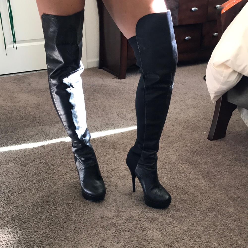 Fun/sexy Thigh high boots 👢😉