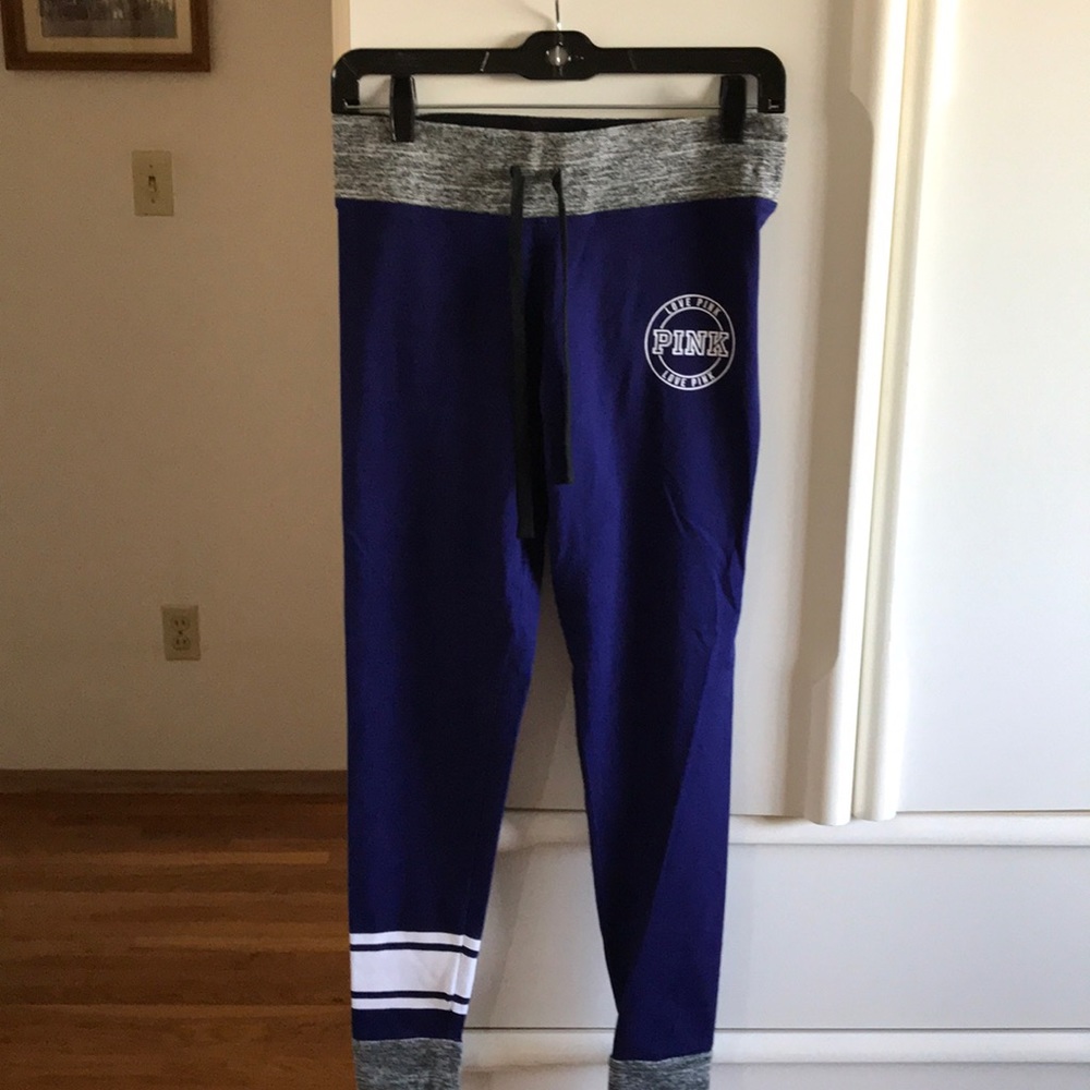 New Victoria’s Secret Pink Yoga Campus Legging