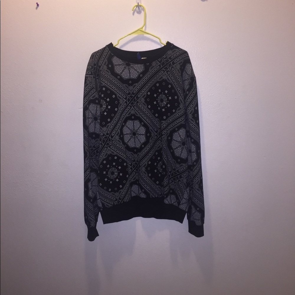 Sweater Bundle - Picture 3 of 5