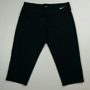 Nike dri-fit capris