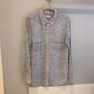 Equipment Femme Snake Print Long Sleeve Blouse