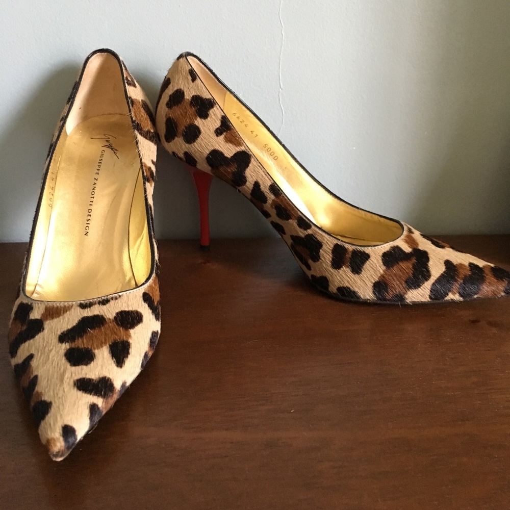Giuseppe Zanotti Leopard Calf hair Pumps