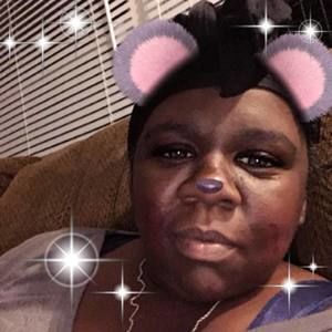 Meet your Posher, Shelly