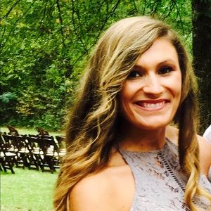 Meet your Posher, Brittney