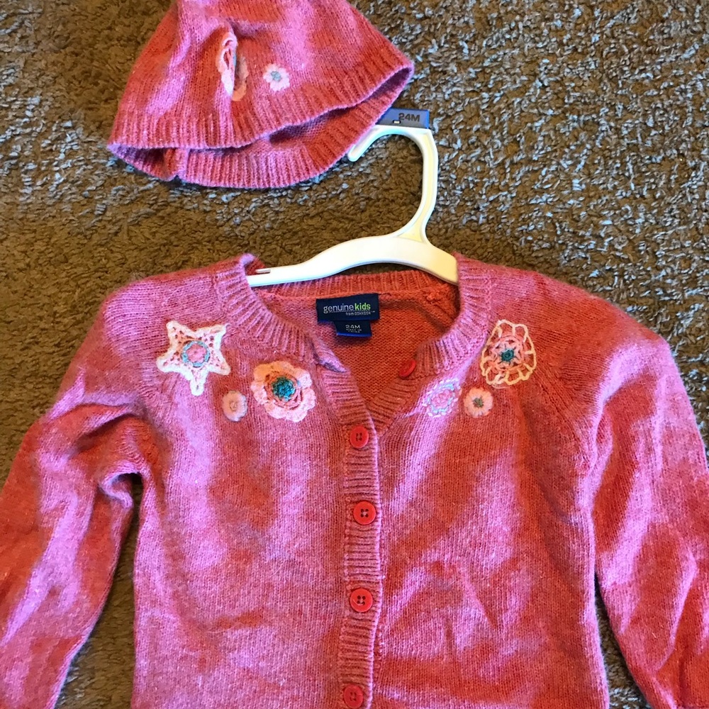 Osh kosh sweater and hat