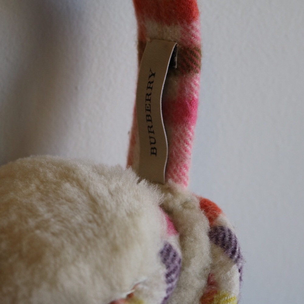 Burberry earmuffs - Picture 3 of 4