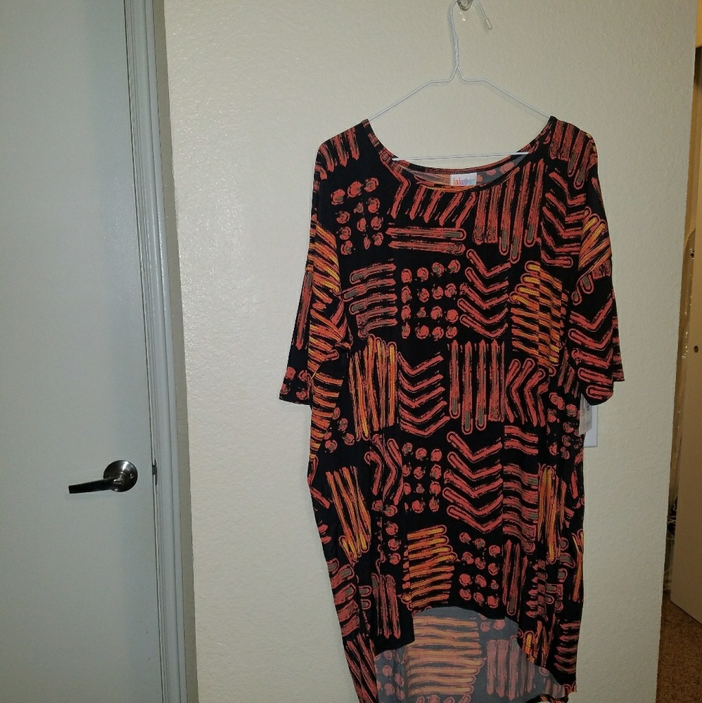 NWT LuLaRoe Irma Tunic