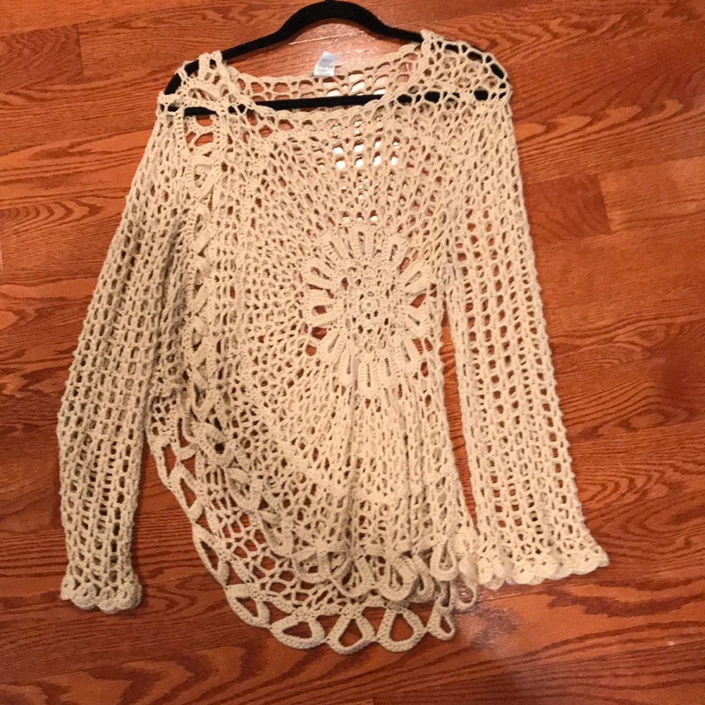 Cut out cream boutique sweater