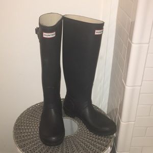 Navy Hunter Rainboots, Size 8