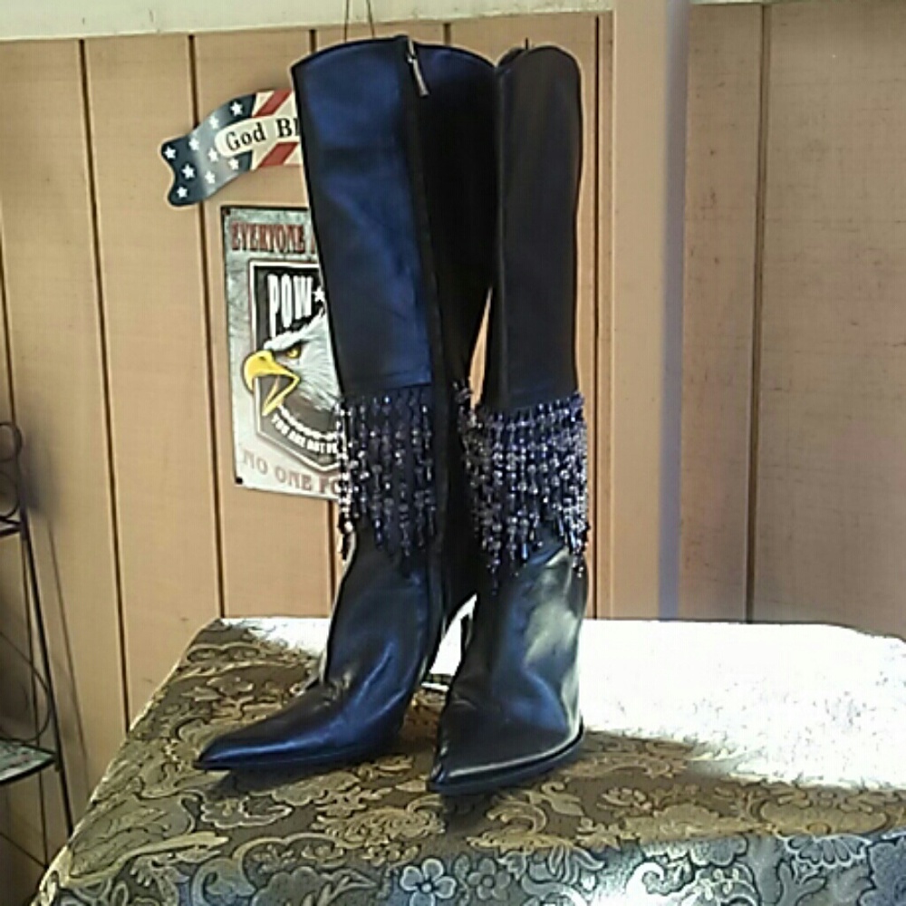 Women's boots