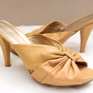 EUC Mustard Nine West "Amberly" Open-toe Heels