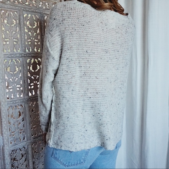 •Portland Knit Lace Sweater• - Picture 4 of 8