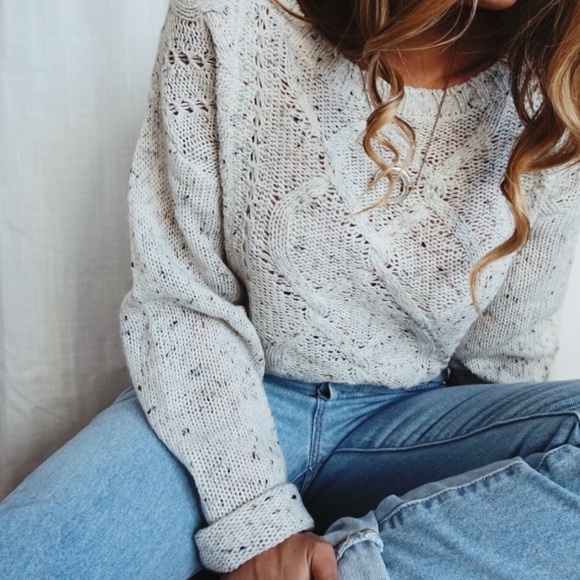 •Portland Knit Lace Sweater• - Picture 7 of 8