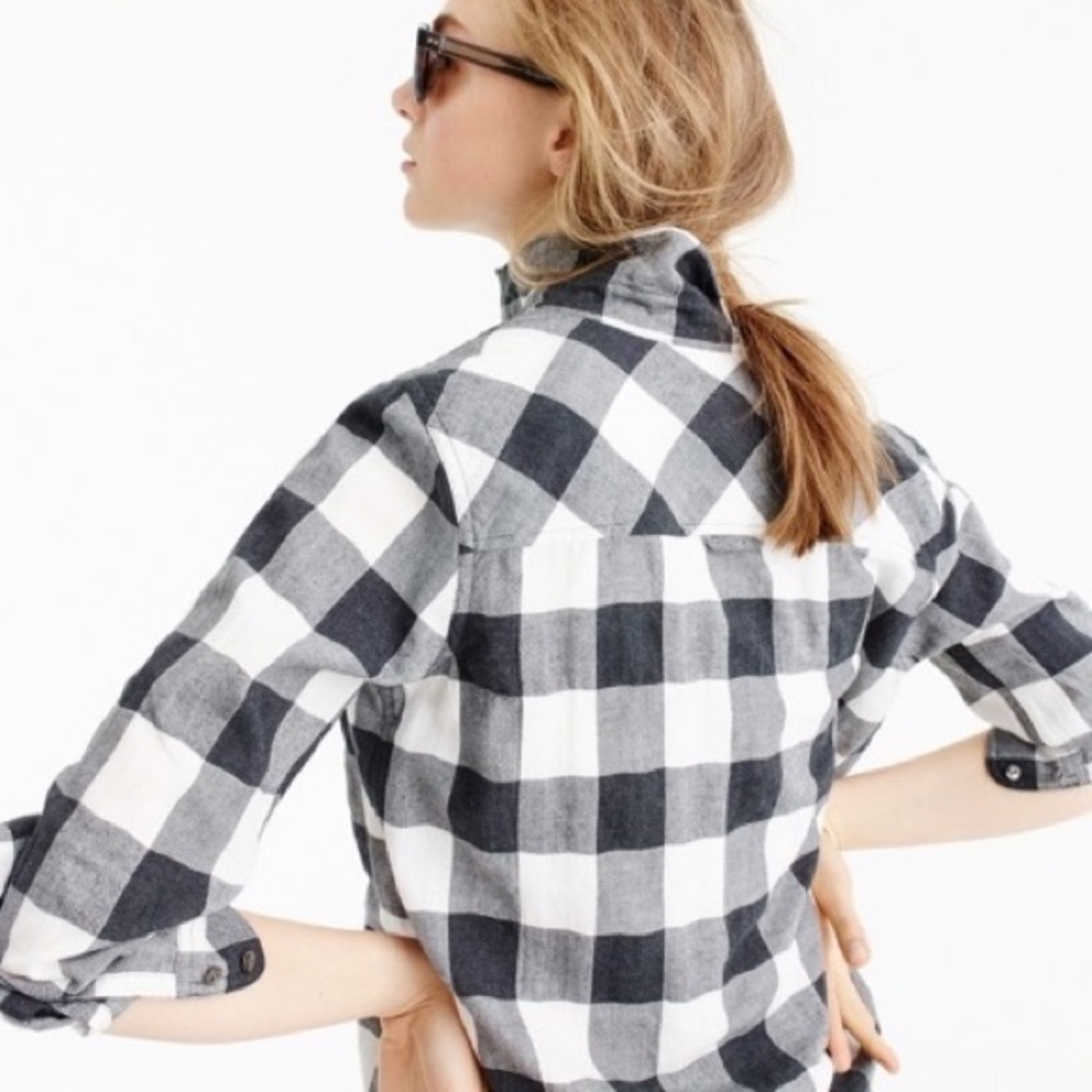 Boy shirt in charcoal buffalo plaid size 000
