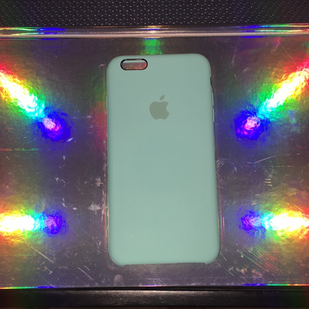 Iphone 6 plus apple case