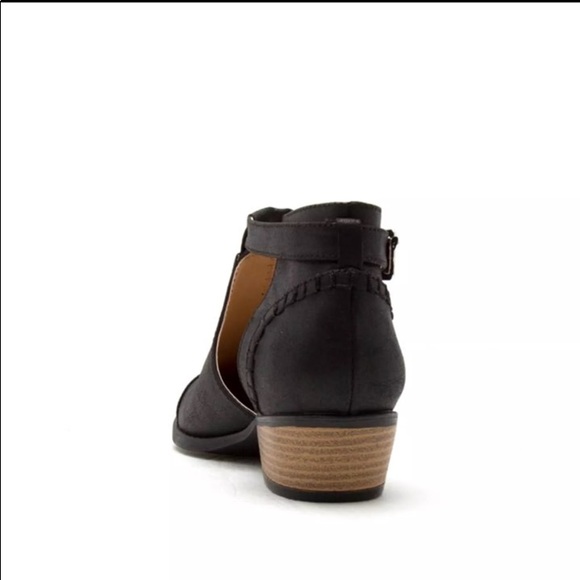 Buckle Side Cut Out Ankle Bootie - Picture 5 of 5